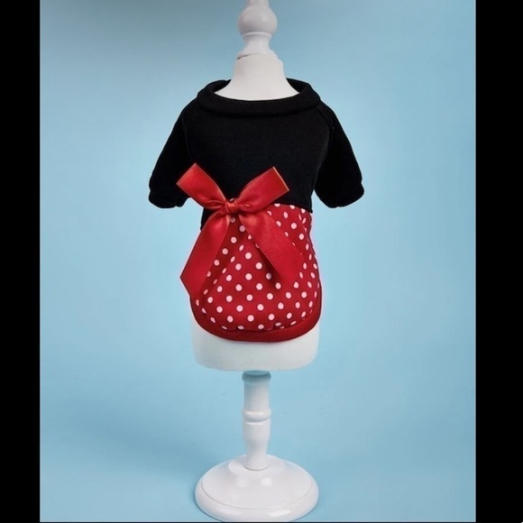 Polka Dot Pattern Pet Sweatshirt ❤️🖤🐾 - Picture 2 of 6